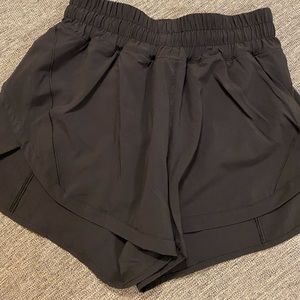 Lululemon track that 3” black shorts